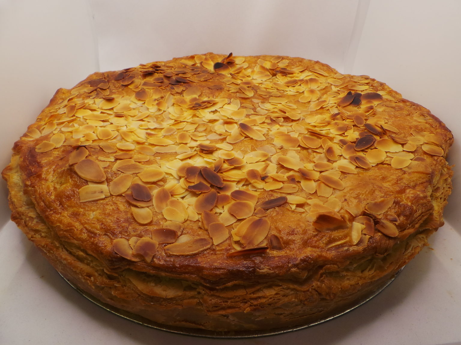 Chicken, Ham and Parsley Sauce Pie 1, 3, 7, 8 Lovin Catering